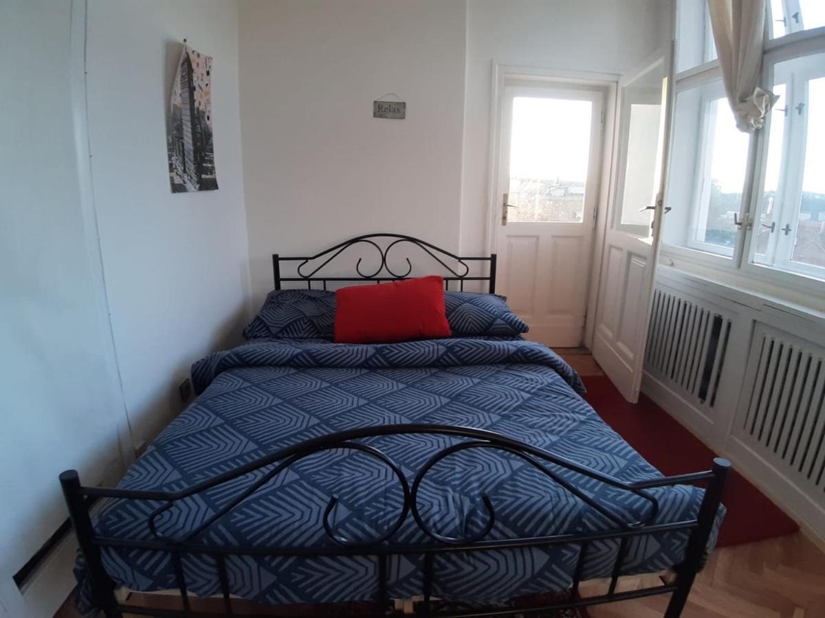 In Prague-big+comfy